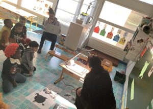 Benjamin et Jessica sont revenus pour inventer avec nous une histoire où se trouvent tous nos personnages et objets.